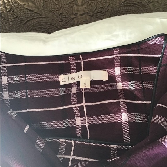 Cleo Burgundy/black/white tunic. Worn once. In like new condition. - Picture 2 of 2